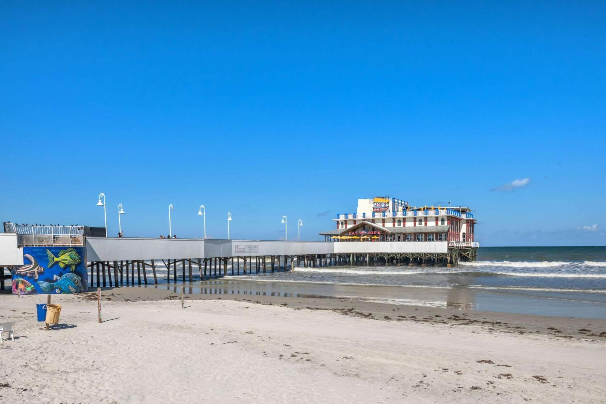 Comfort Inn & Suites Daytona Beach Oceanfront Exteriér fotografie