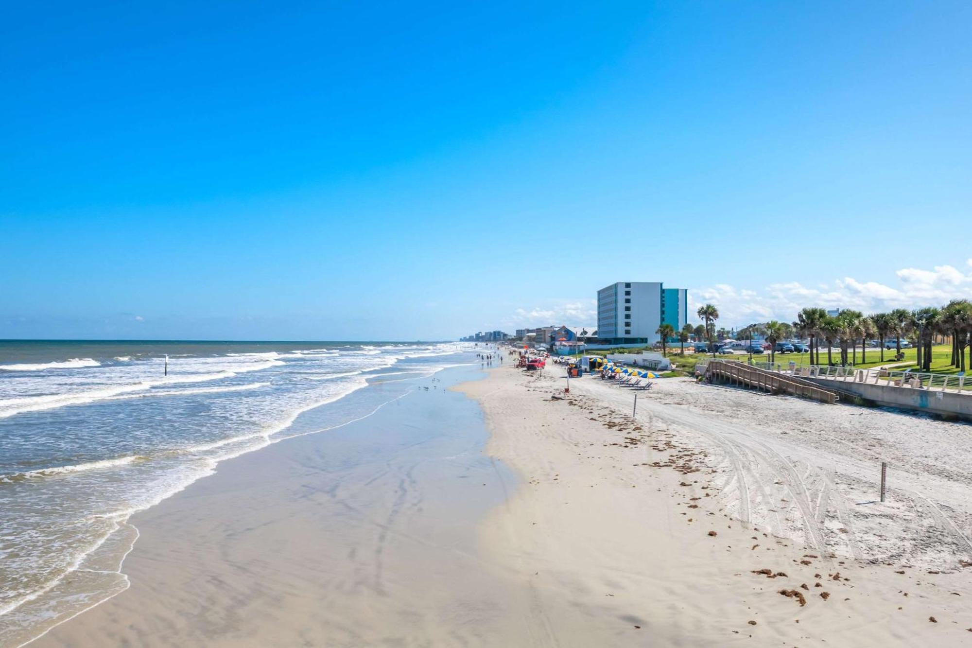 Comfort Inn & Suites Daytona Beach Oceanfront Exteriér fotografie
